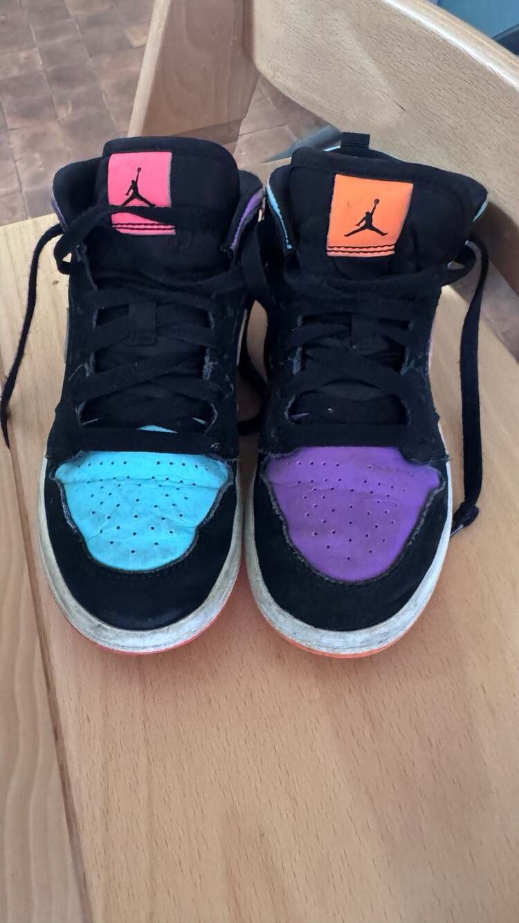 Nike Air Jordan 1 Mid Candy Kids Toddler Shoes 13C Mismatch Multi-Color